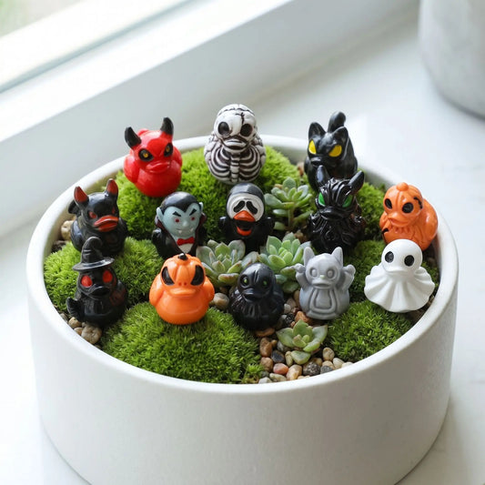 Haunted Mini Figurines (48 pcs)